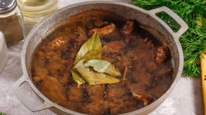 Говяжьи щечки с ризотто из сельдерея