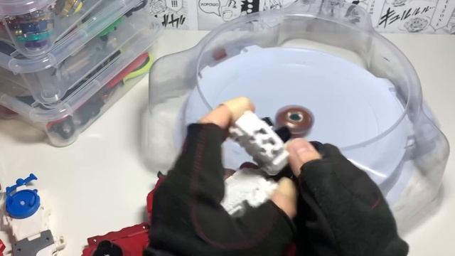 ТОП 10 ЛАЙФХАКОВ ДЛЯ ВАШИХ БЕЙБЛЭЙДОВ / Бейблэйд Бёрст / Beyblade Burst смотреть онлайн