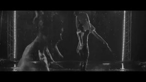 Mylene Farmer - Pardonne Moi (instrumental) (Чёрно-белое видео)