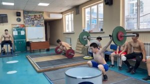 Ауыр атлетикадан екі дүркін КСРО чемпионы (Двухкратны