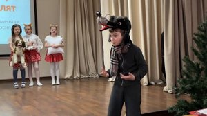 Выступление на творческом конкурсе "У лукоморья дуб зеленый". 3 А класс