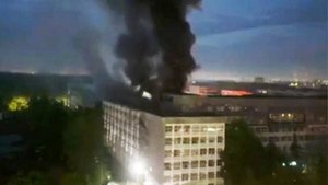 В Санкт-Петербурге на производственном предприятии произошел крупный пожар