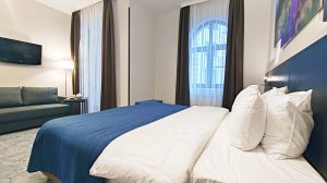 Апартамент студия в центре Роза Хутор. 3 минуты до канатных дорог курорта Роза Хутор. Жить в Горах.