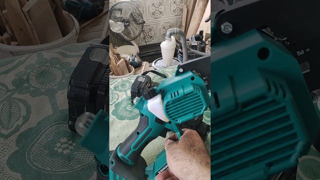 Аккумуляторная цепная мини пила