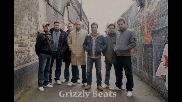 Околофутбол (Grizzly Beats) смотреть онлайн