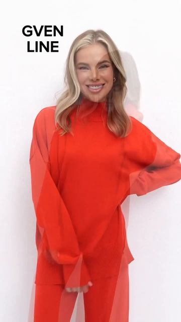 Элегантный теплый костюм насыщенного цвета смотреть онлайн