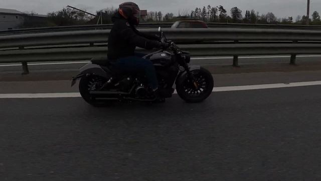 V4 круизер Бенда Дарк флаг 500  Бенда DarkFlag 500