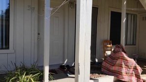 Многоквартирный дом. Вид с наружи. Сакраменто.