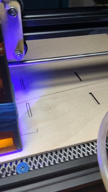 #shortvideo #shorts #box #подставка #лазерныйгравер #шортс #граве? смотреть онлайн