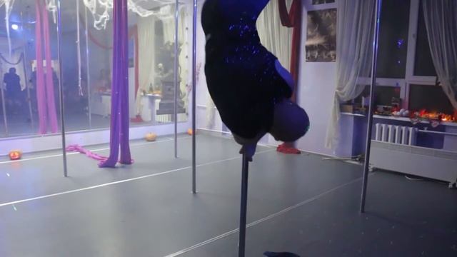 pole sport фредди крюгер halloween 2015 studio "POLE SPORT" смотреть онлайн