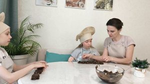 Шоколадная колбаса. Готовят дети. 🧑🍳👨🍳