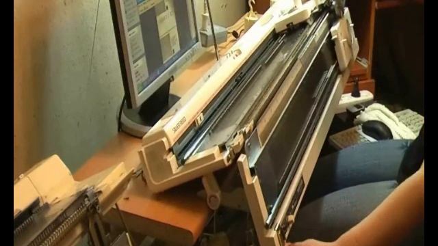 Узор со сдвигом «Полуажурное полотно» смотреть онлайн