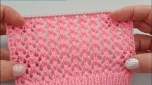 Красивый ажурный узор спицами поворотными и круговыми рядами.