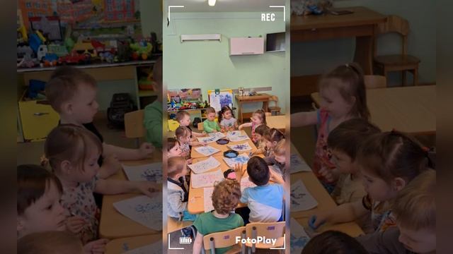 "Ветка сирени"(нетрадиционная техника рисования)🌿🌿🌿🌿🌿🪻🪻🪻 смотреть онлайн