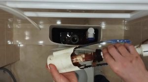 Устраняем утечку воды в унитазе