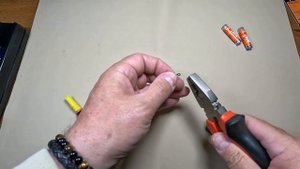 Уловистый воблер из зубной щётки.