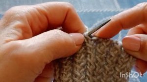 Красивый и простой узор спицами поворотными и круговыми рядами. 3 петли и 2 ряда.