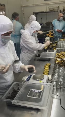На самой большой в России и Европе ферме по разведению осетров и производству черной икры.