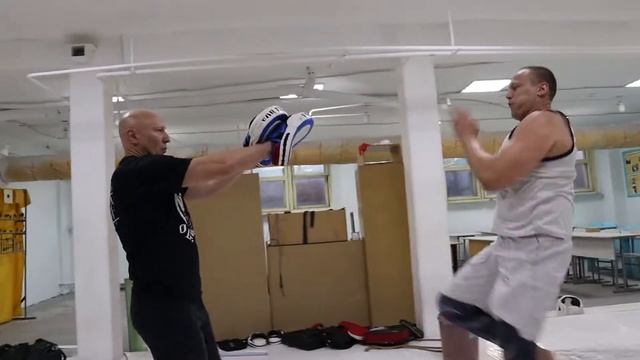 Тренировка (работа ногами) смотреть онлайн