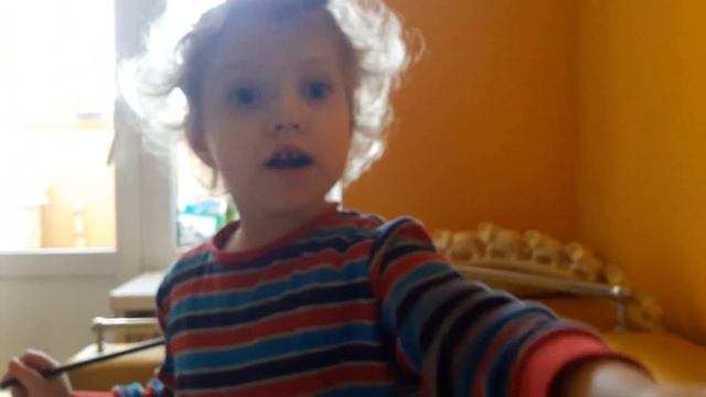 Дінь Din розмальовує розмальовку 🗒✏ смотреть онлайн