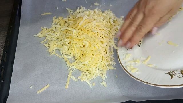 ЗАКУСКА НА ЗАВТРАК ИЛИ УЖИН ИЗ ДВУХ ИНГРЕДИЕНТОВ В ДУХОВКЕ ВКУСНО, БЫСТРО И ОЧЕНЬ ПОЛЕЗНО. смотреть онлайн