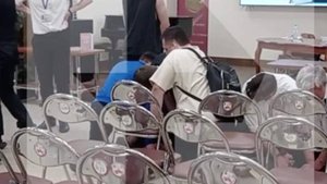 Мужчина напал на игумена Евмения на презентации книги в Москве