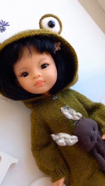 Готов кигуруми лягушка для Паола Рейна #куклы#паоларейна#одеждадлякукол#вязаниеспицами#обзоркукол смотреть онлайн