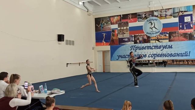 Смешанная пара 14+ Тятлина Алиса Зима Дмитрий Комбинир?