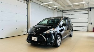 Toyota Sienta, 2021 год