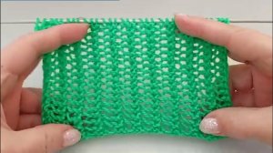 Очень лёгкий ажурный узор спицами. 3 петли и 1 ряд.