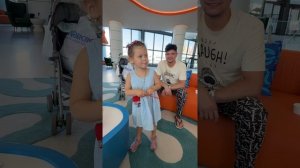 Like Masha в отеле Спанч Боба! Подписывайся! ставь лайк!