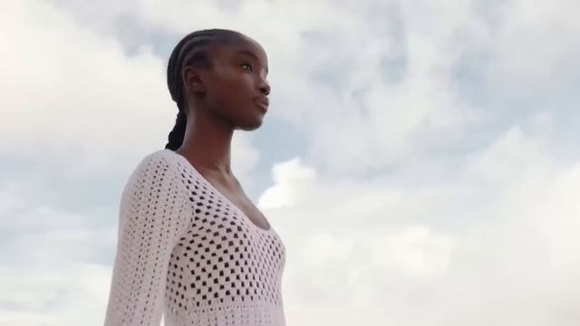 Michael Kors мода в Нью-Йорке весна лето 2024 | Одежда и аксессуары смотреть онлайн