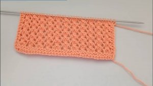 Очень лёгкий и очень симпатичный ажурный узор спицами.