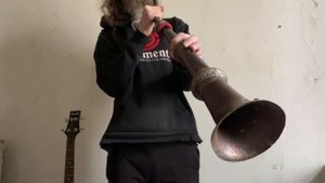 Дунгчен. тибетская труба. tibetan trumpet dungchen.
