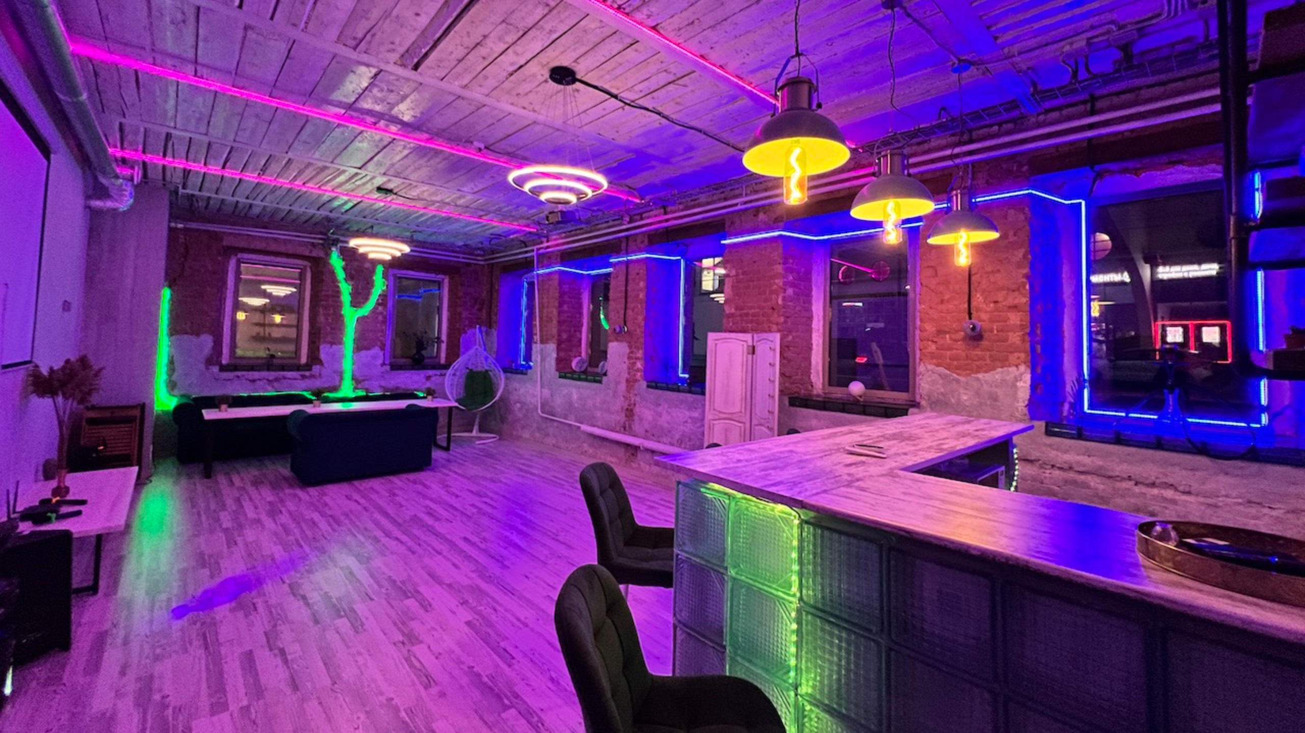 Видео лофта Ураниум