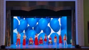 Инклюзивная вокальная студия "Право на счастье". Песня "Я люблю этот шарик синий"