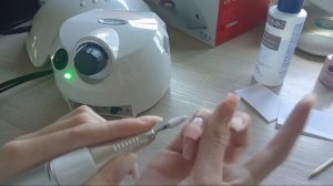 ДЕЛАЮ НОГТИ САМА СЕБЕ // МАНИКЮР САМА СЕБЕ В 14 на день р?