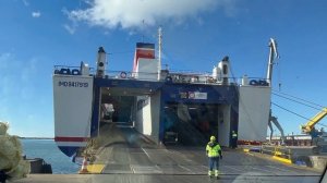 Паром Латвия 🇱🇻 - Германия 🇩🇪 . Стоит ли его исполь?