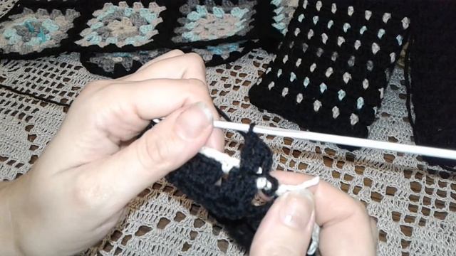 Кардиган из квадратных мотивов. Часть 4. Манжет, рукав,