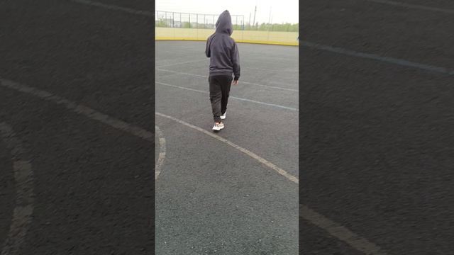 гуляем с друзьями на футбольном поле #Сортавала смотреть онлайн