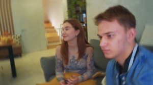 БЫВШАЯ ДЕВУШКА Преследует Меня!