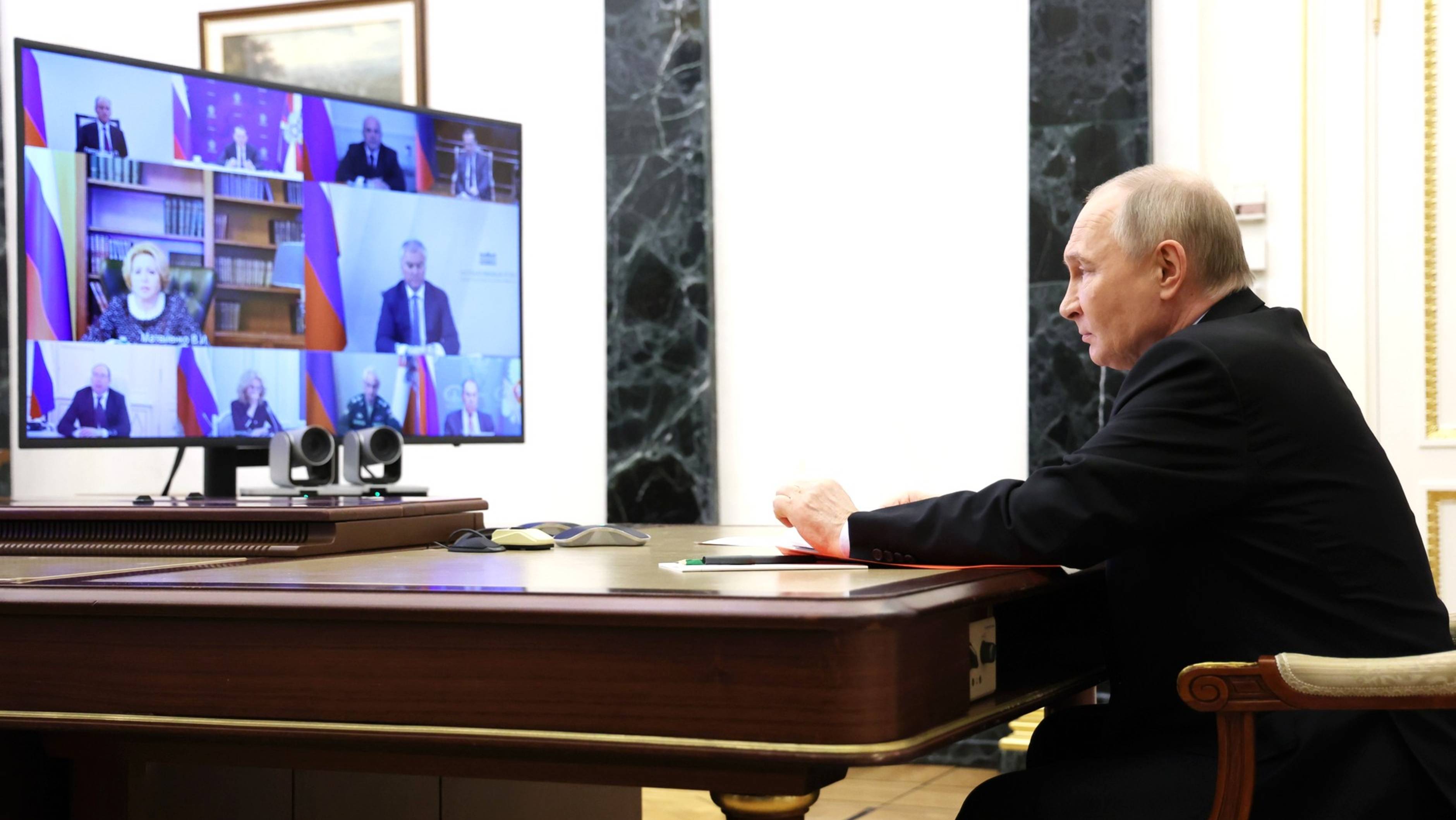 Владимир Путин по видеосвязи провёл совещание с постоянными членами Совета Безопасности 30 мая 2025