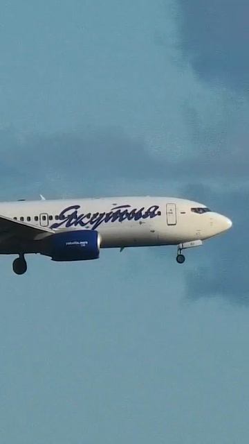BOEING 737-700 VP-BIO ЯКУТИЯ