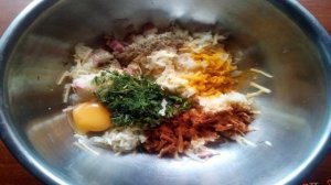 Котлеты из картофеля с колбасой и сыром