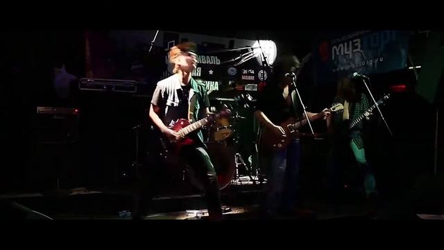 Затерянный Остров - Thunder in paradise смотреть онлайн