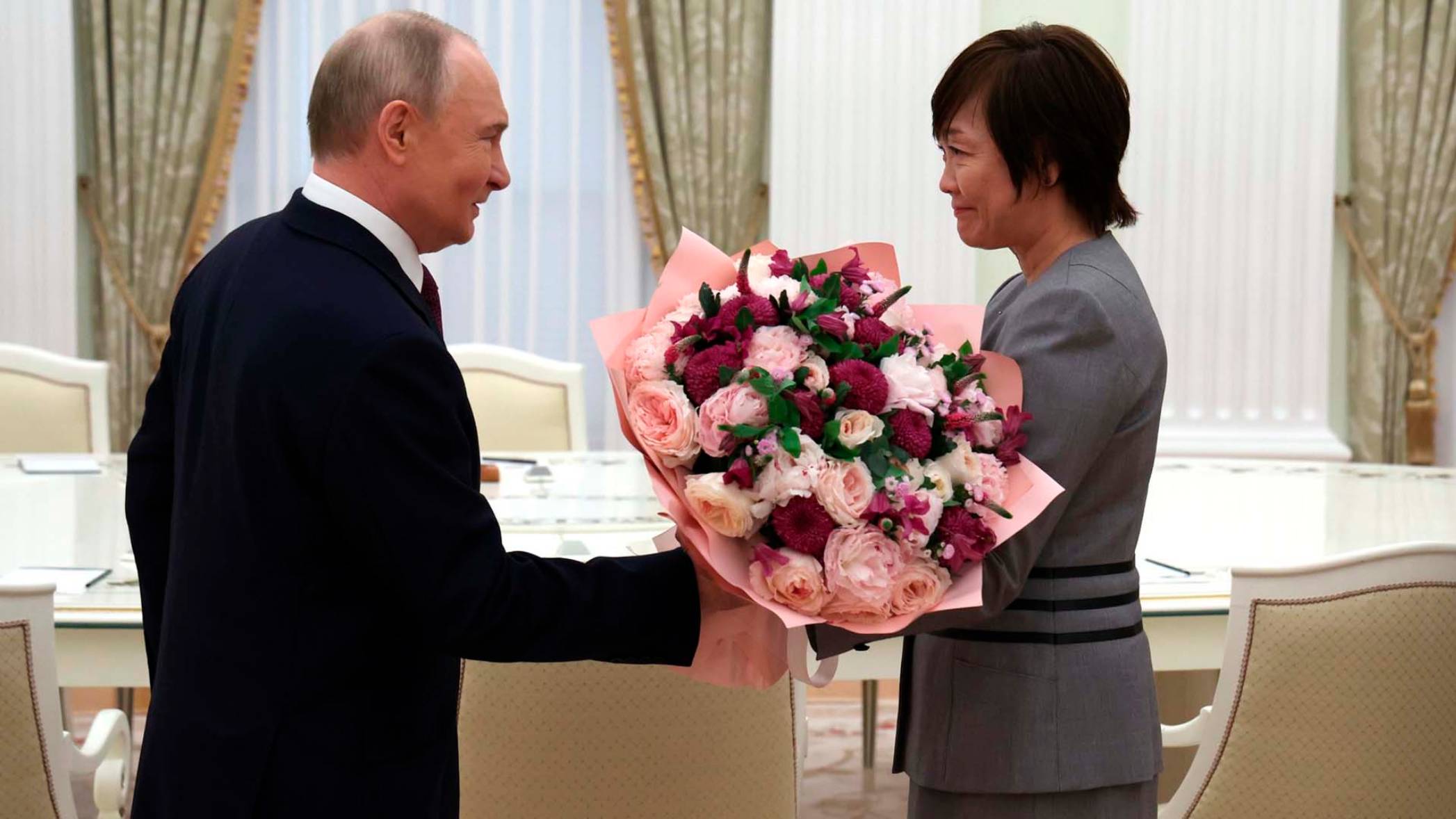 Владимир Путин принял в Кремле вдову бывшего Премьер-министра Японии Синдзо Абэ – Акиэ Абэ