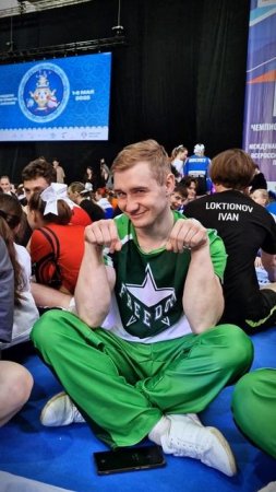 Юмор соревнования чирлидинг аниме
