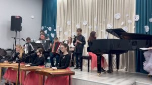 К.Бадельт Музыка из к/ф Пираты Карибского моря". Исп. ан