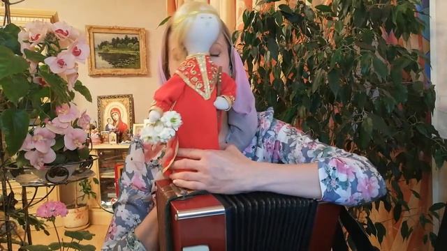 Юлия Славянская. Домашний онлайн концерт " В Контакте" 29 апреля 2020 г. смотреть онлайн