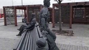 На кого он похож? Наталья, писатель и метростроевец.  Жанровая скульптура м.Рассказовка